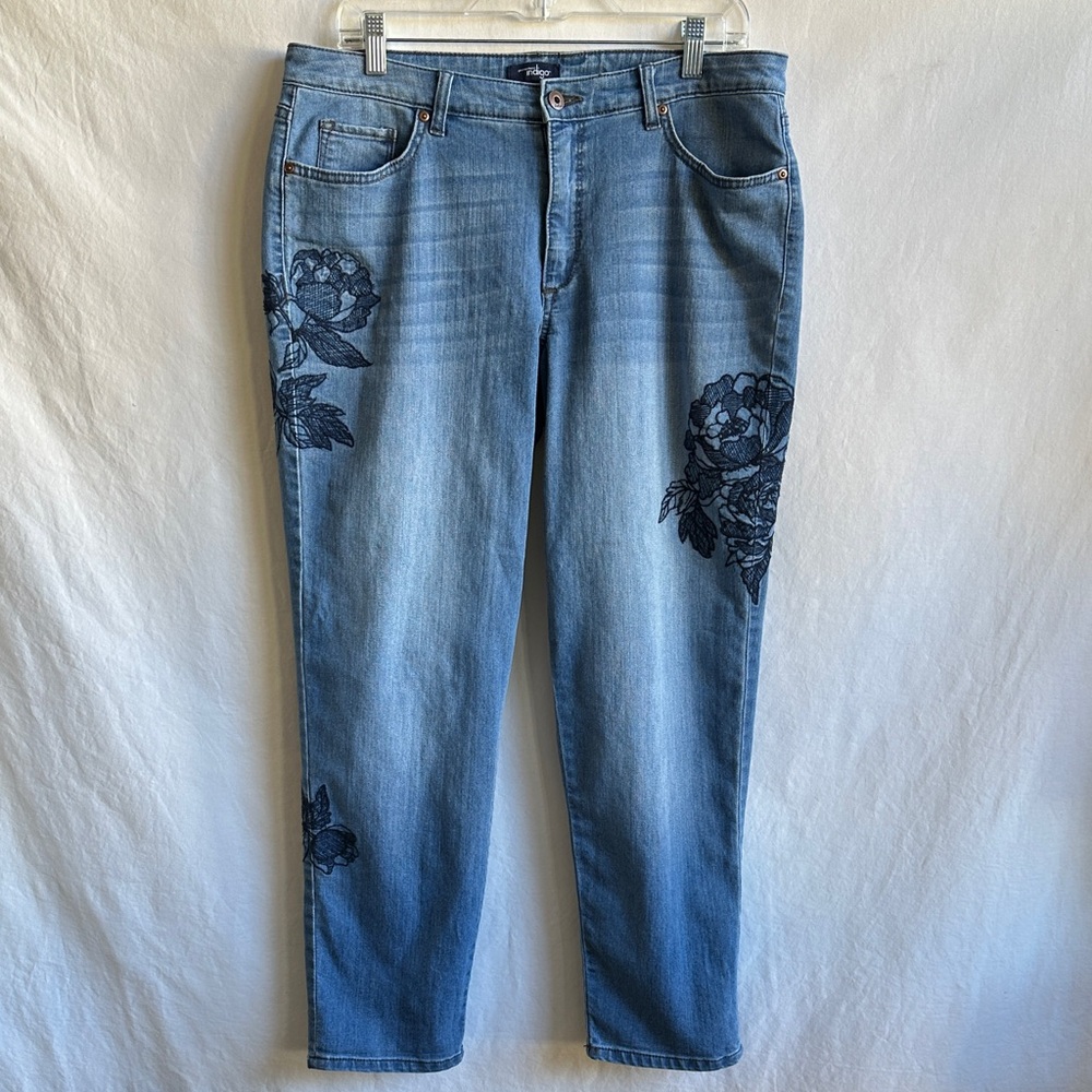 Great Northwest Indigo floral embroidered jeans, size 14